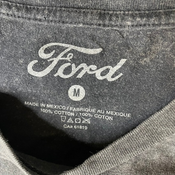 Ford Mustang Graphic T Shirt Mens Medium Washed Black Short Sleeve Cotton - Picture 2 of 5